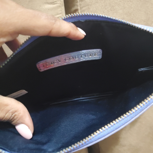 Juicy Couture - Picture 3 of 4